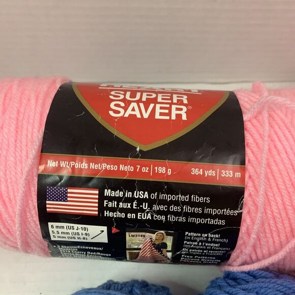 Lot Of Assorted Acrylic Yarn, Rehearsal Petal Pink And 722 Mid Pink - Picture 3 of 6
